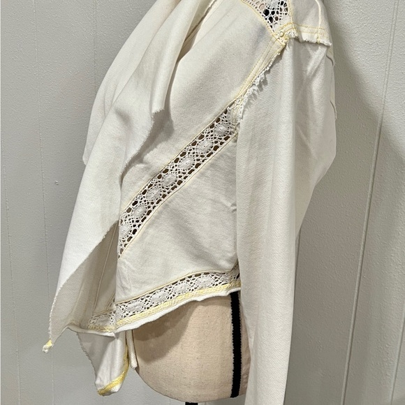 We The Free Lost Cause Cardigan ivory with open front and tie -up closure - Picture 9 of 14